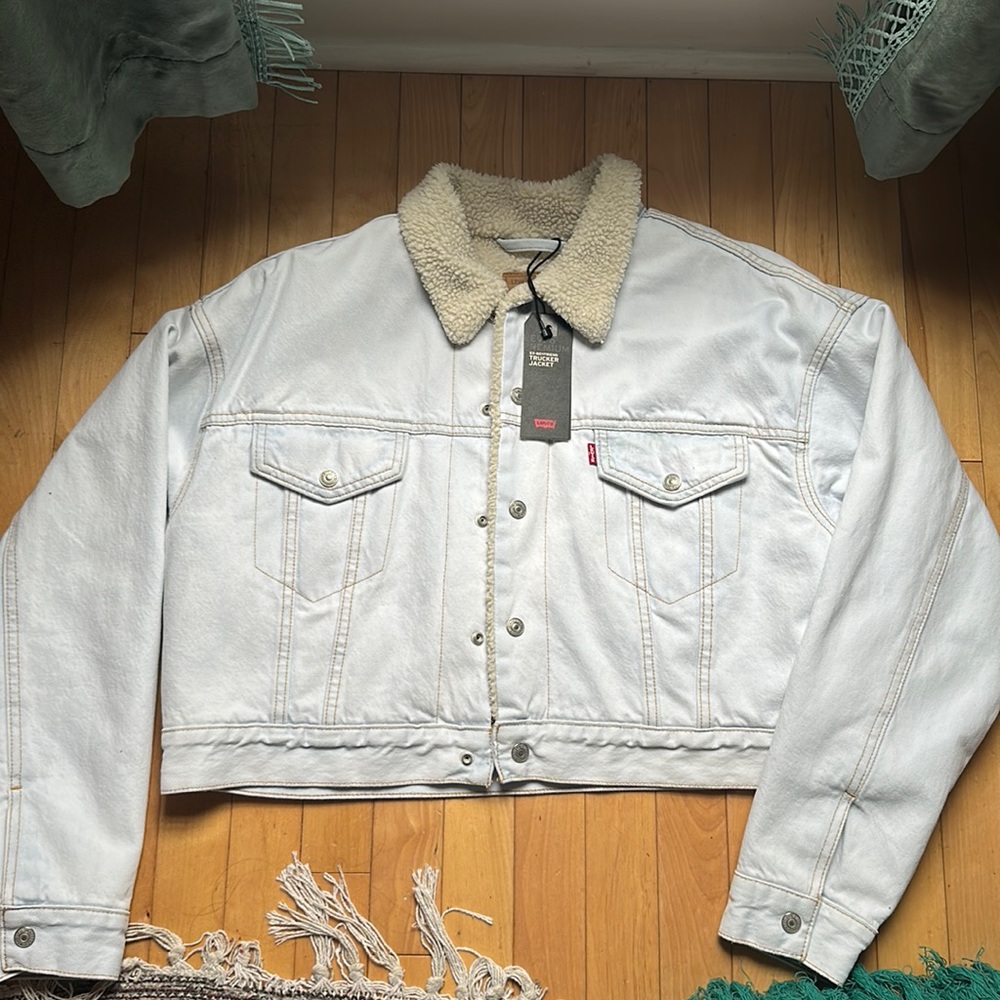 NEW WITH TAGS!! Cropped “Ex-boyfriend Trucker Jacket” Lined with fleece, size L